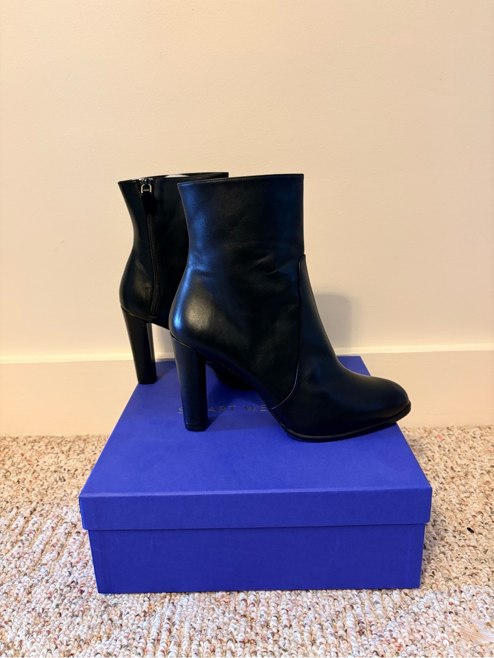 Stuart Weitzman Black Leather Highland Zip Booties